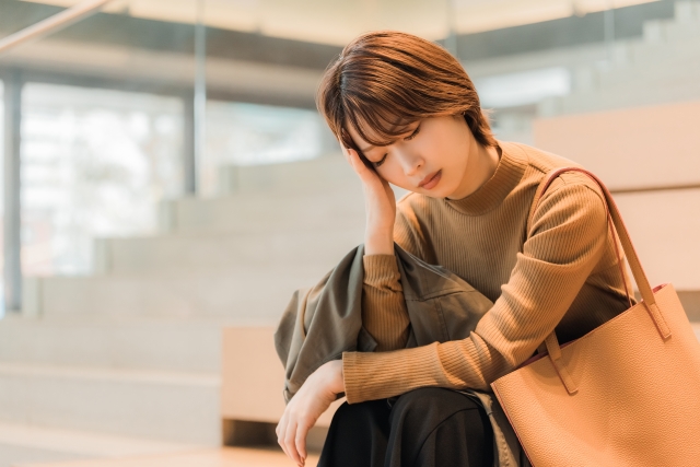【福岡】めまいは何科を受診すべき？耳鼻科や脳神経内科で診てもらう症状を解説