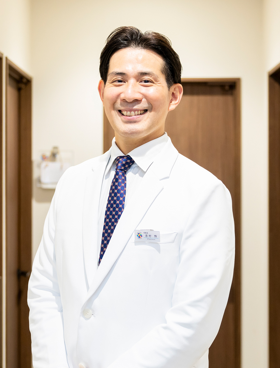 医師 吉村 怜